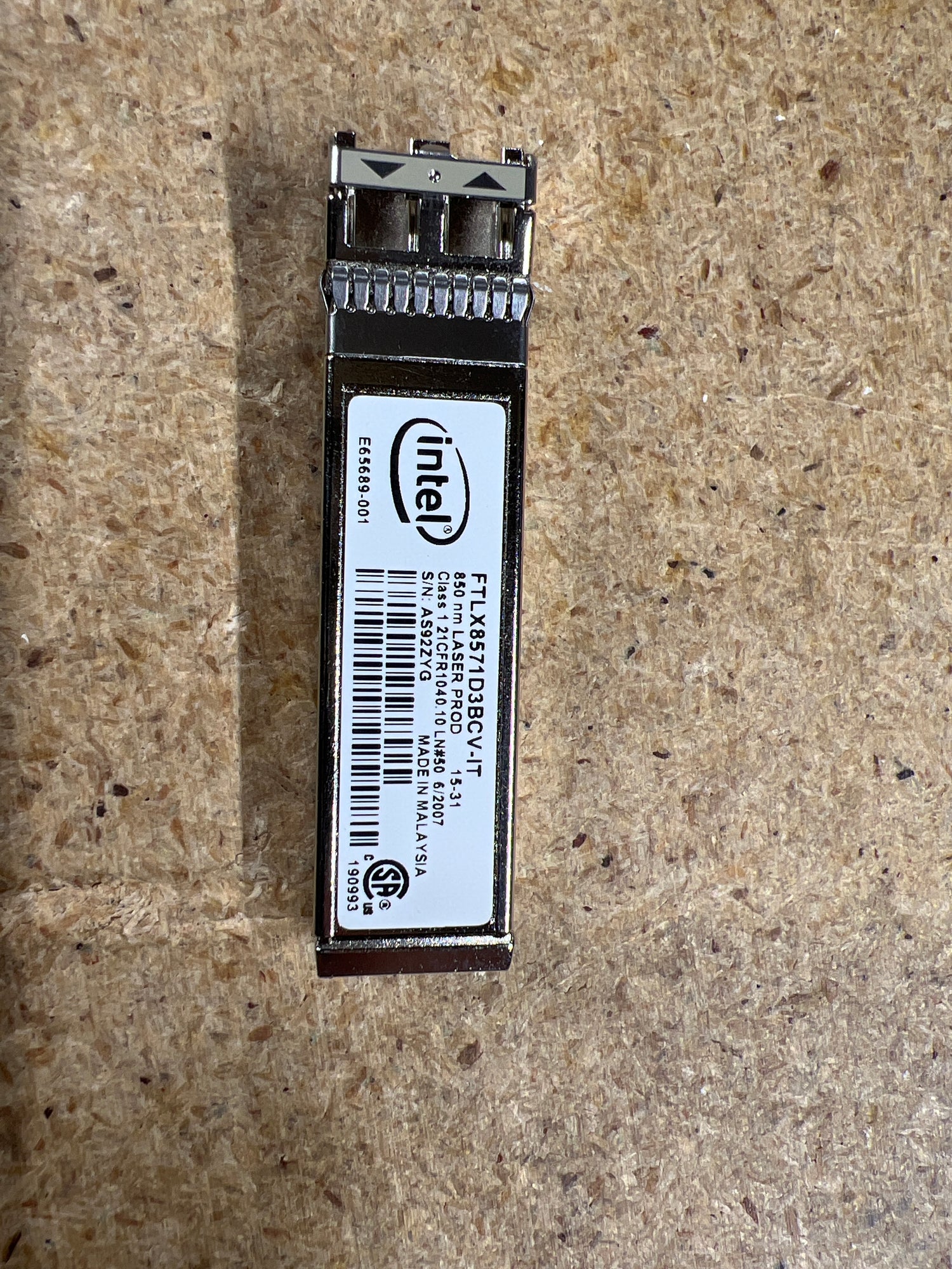 R8H2F Intel FTLX8571D3BCV-IT E10GSFPSR 10G SFP+ SR X520-DA2 2nd :FTLX8571D3BCV-IT: Alt () Other /0R8H2F/