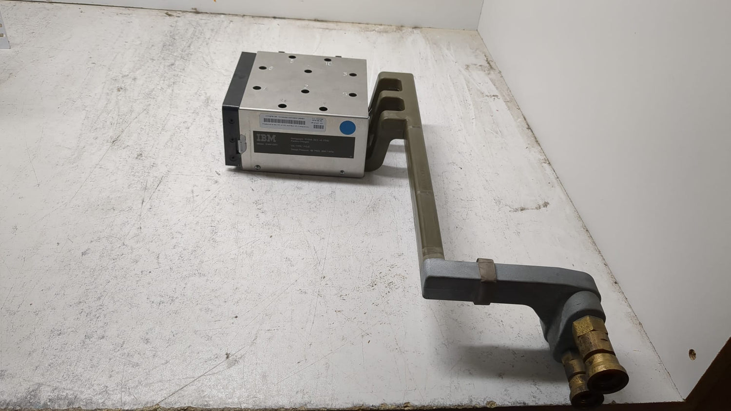 IBM zEnterprise IBM 45D4437 Evaporator Assembly, refrigerated Heatsink 2nd:: Alt () Other