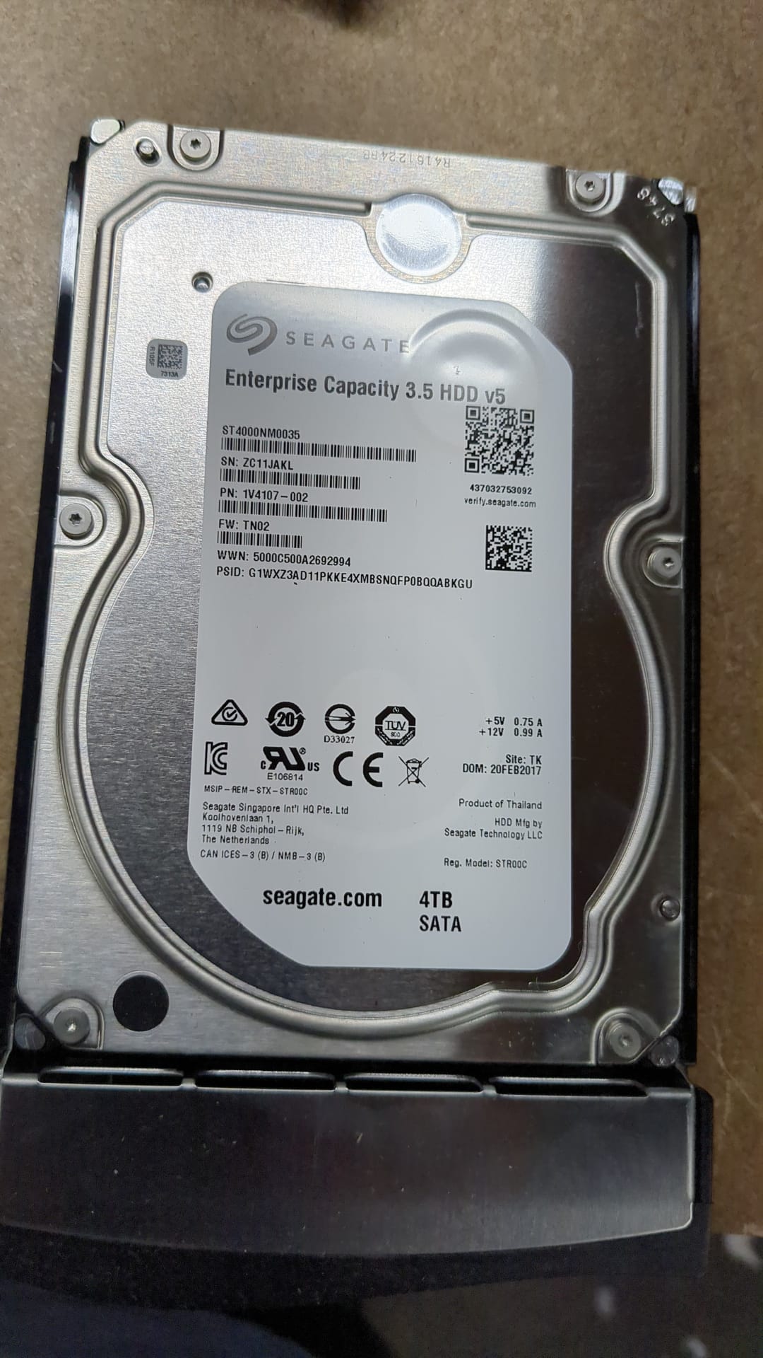 Seagate 4TB 7.2K SATA Hard Disk Drive PN: 1V4107-002 2nd : Alt () Other //