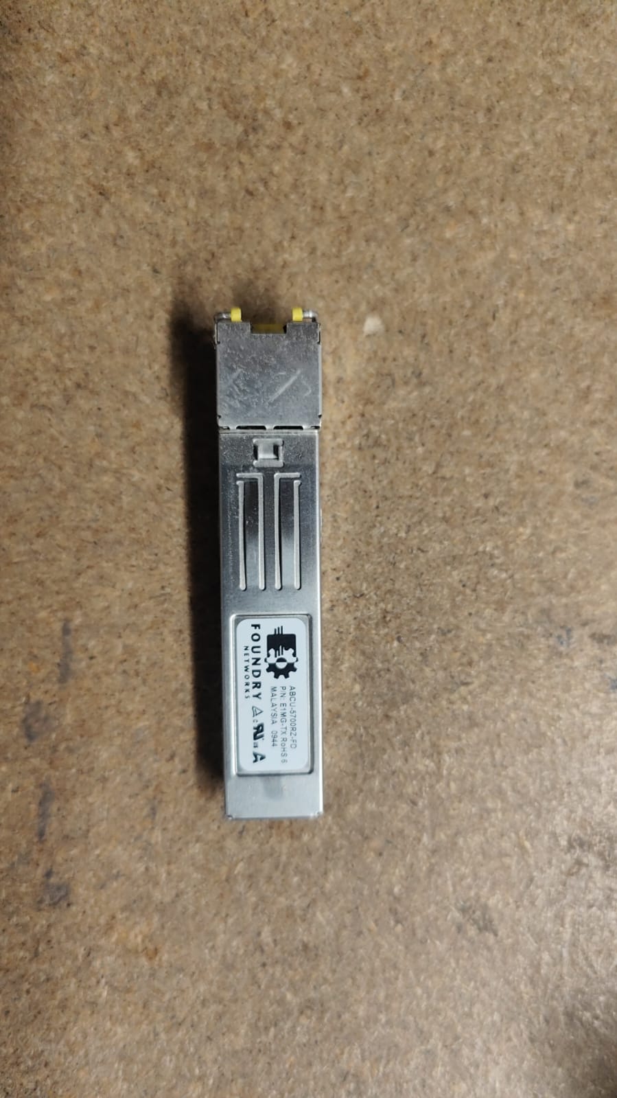 ABCU-5700RZ-FD Foundry E1MG-TX 1000Base-TX mini-GBIC Copper, RJ-45 connector 2nd :: Alt (E1MG-TX) Other //