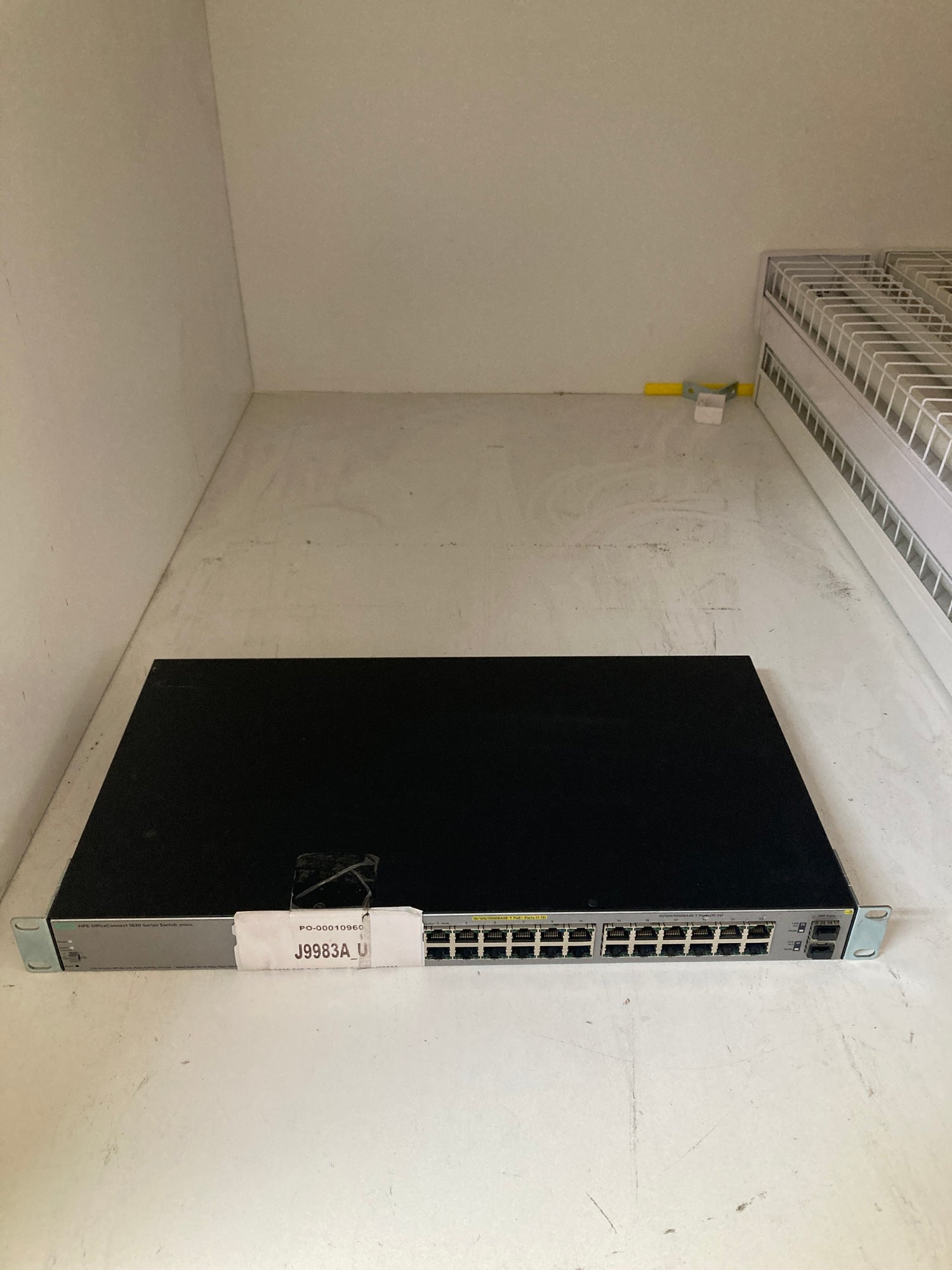 HP 1820-24G-PoE+ (185W) Switch J9983A 1 Gig 24 Port Rackmount 2nd :J9983A: Alt () Other //