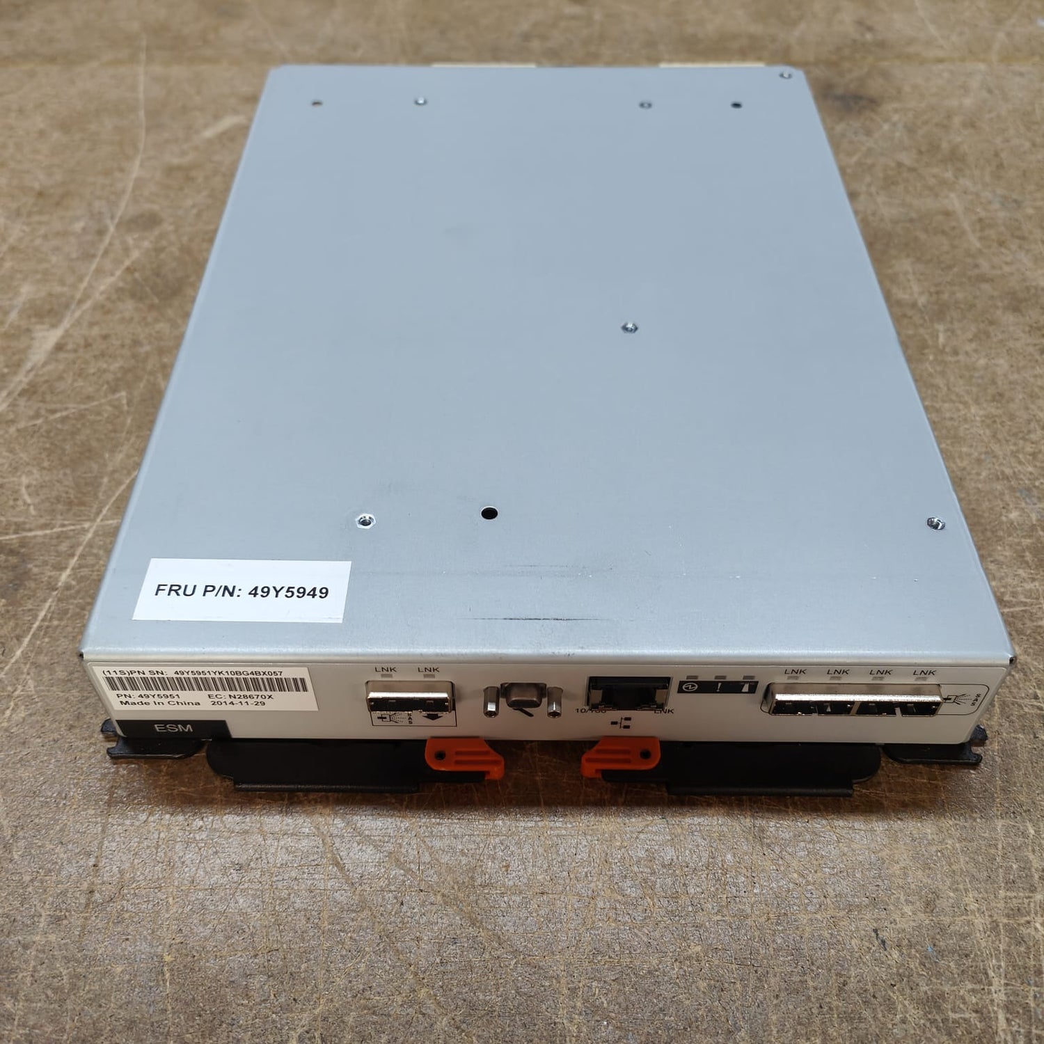IBM 49Y5951 EXP2512 ESM SAS CONTROLLER  2nd :: Alt () Other //