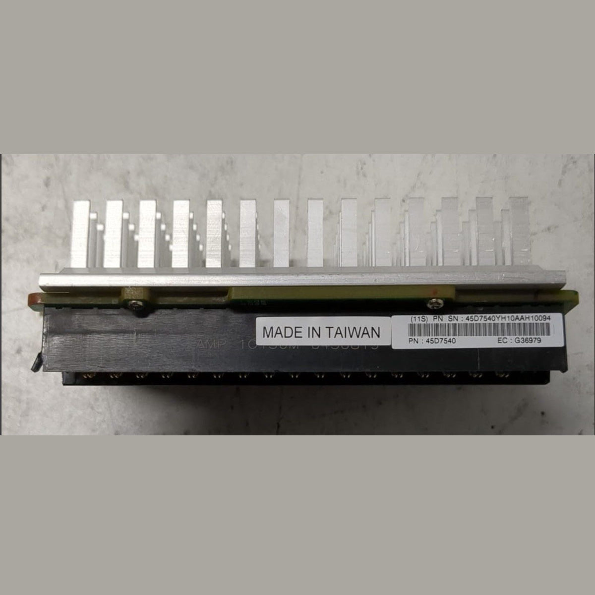 IBM zEnterprise IBM 45D7540 voltage regulator module Alt () Other //