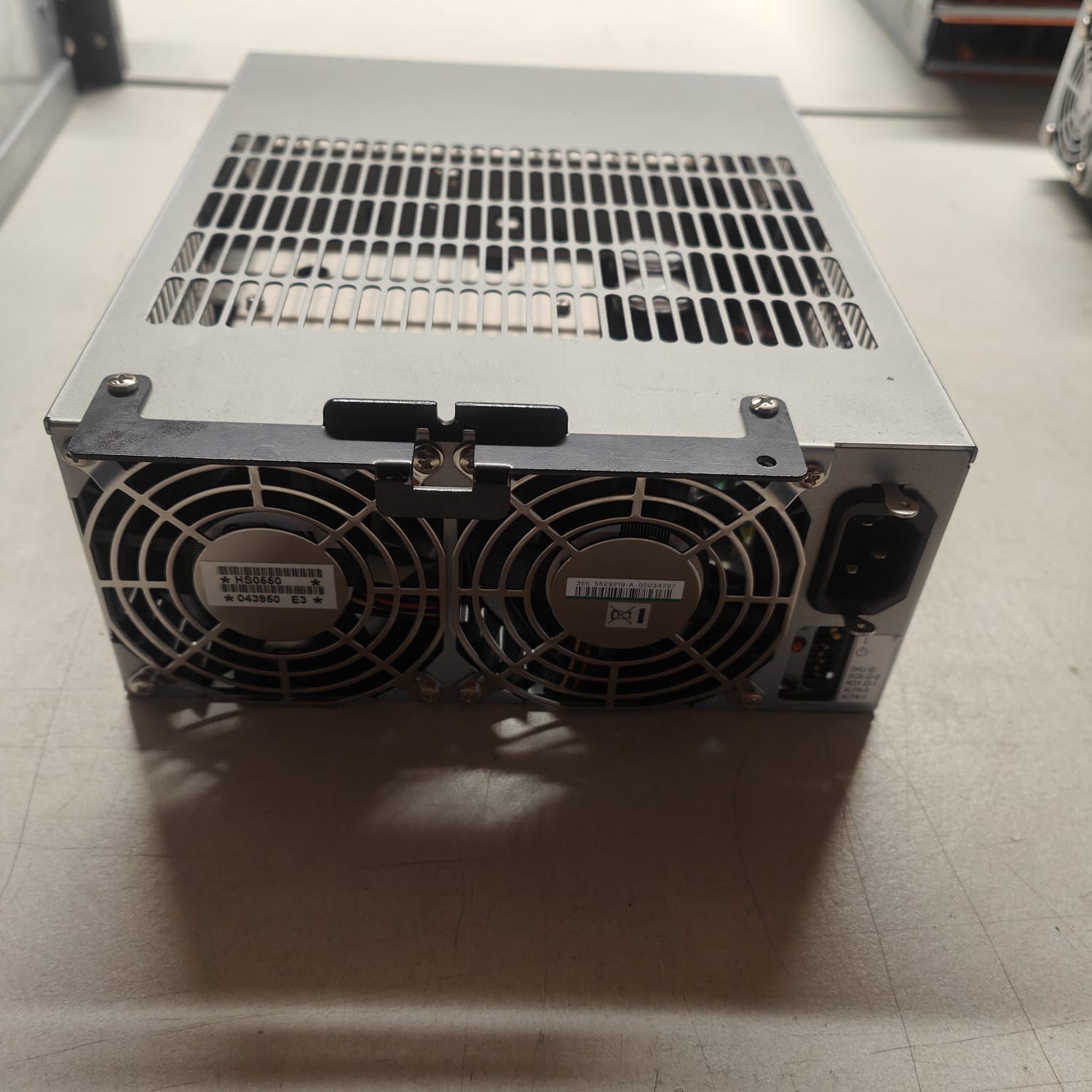 HS0550 Shindengen Electric HS0550 12.05V 45.2A Power Supply 200-240VAC  2nd :: Alt () Other //