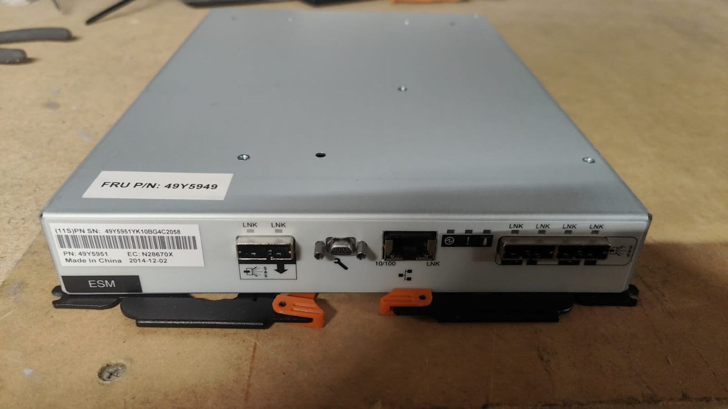 49Y5949 IBM Express Storage Controller