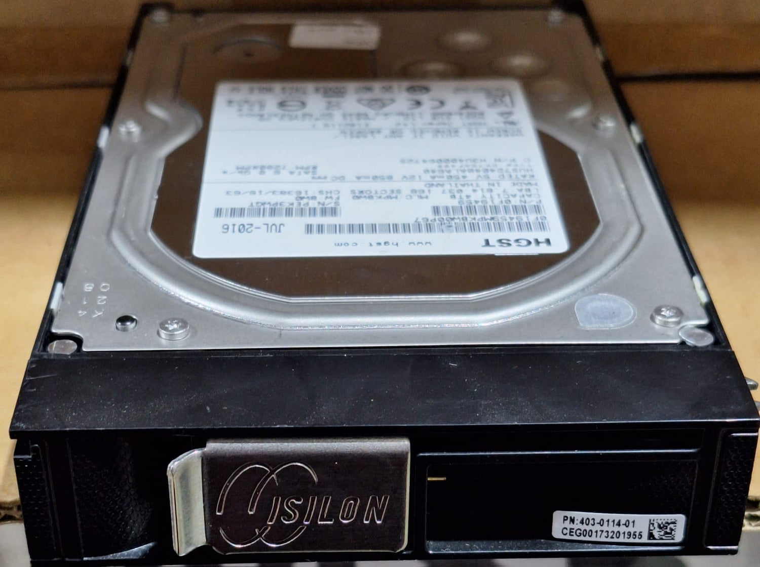 403-0114-01 0F19459 EMC Isilon 4TB SATA 6Gbps LFF Hard Disk Drive 2nd :123123-001: Alt () Other /Hitachi version is HUS724040ALA640  Seagate version is ST4000NM0033, 9ZM170-003 /