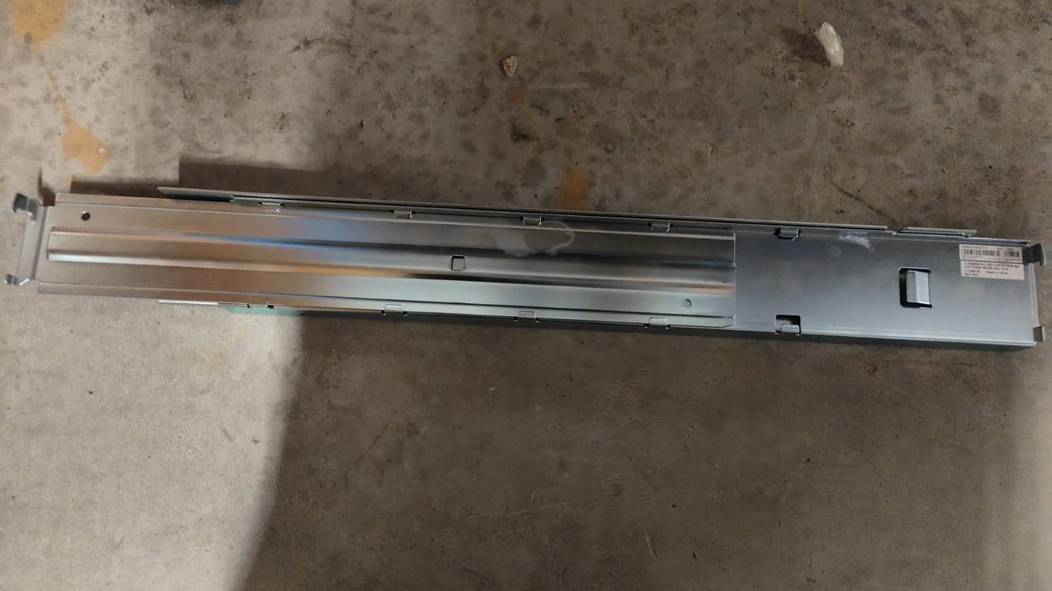 Dell 0TJH9F ML3 3U Rack Mount kit 2nd :: Alt () Other //