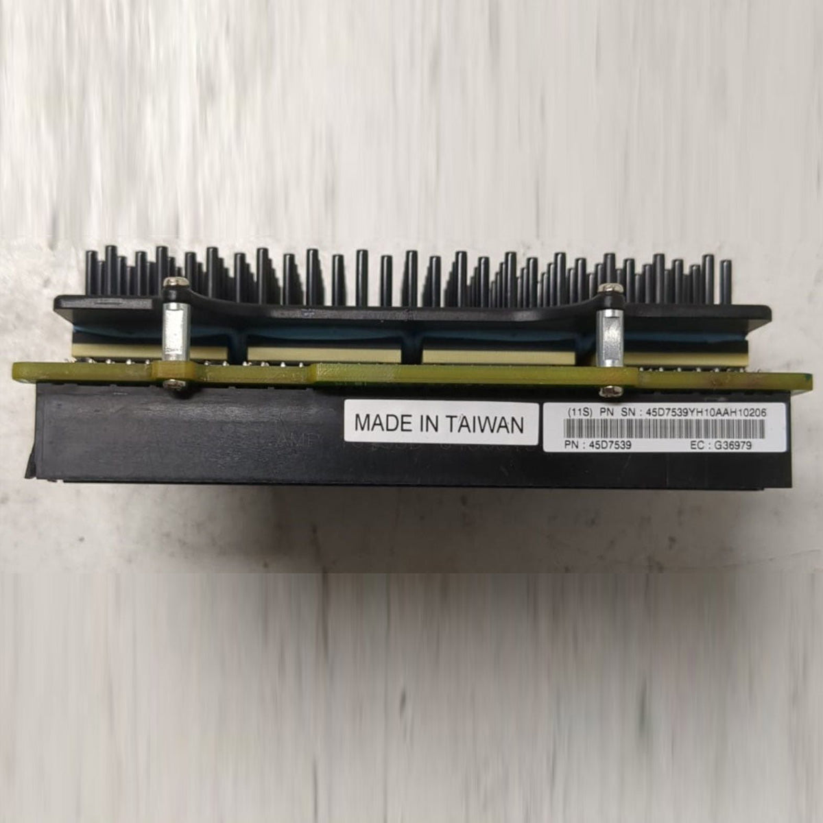 IBM zEnterprise IBM 45D7539 voltage regulator module Alt () Other //