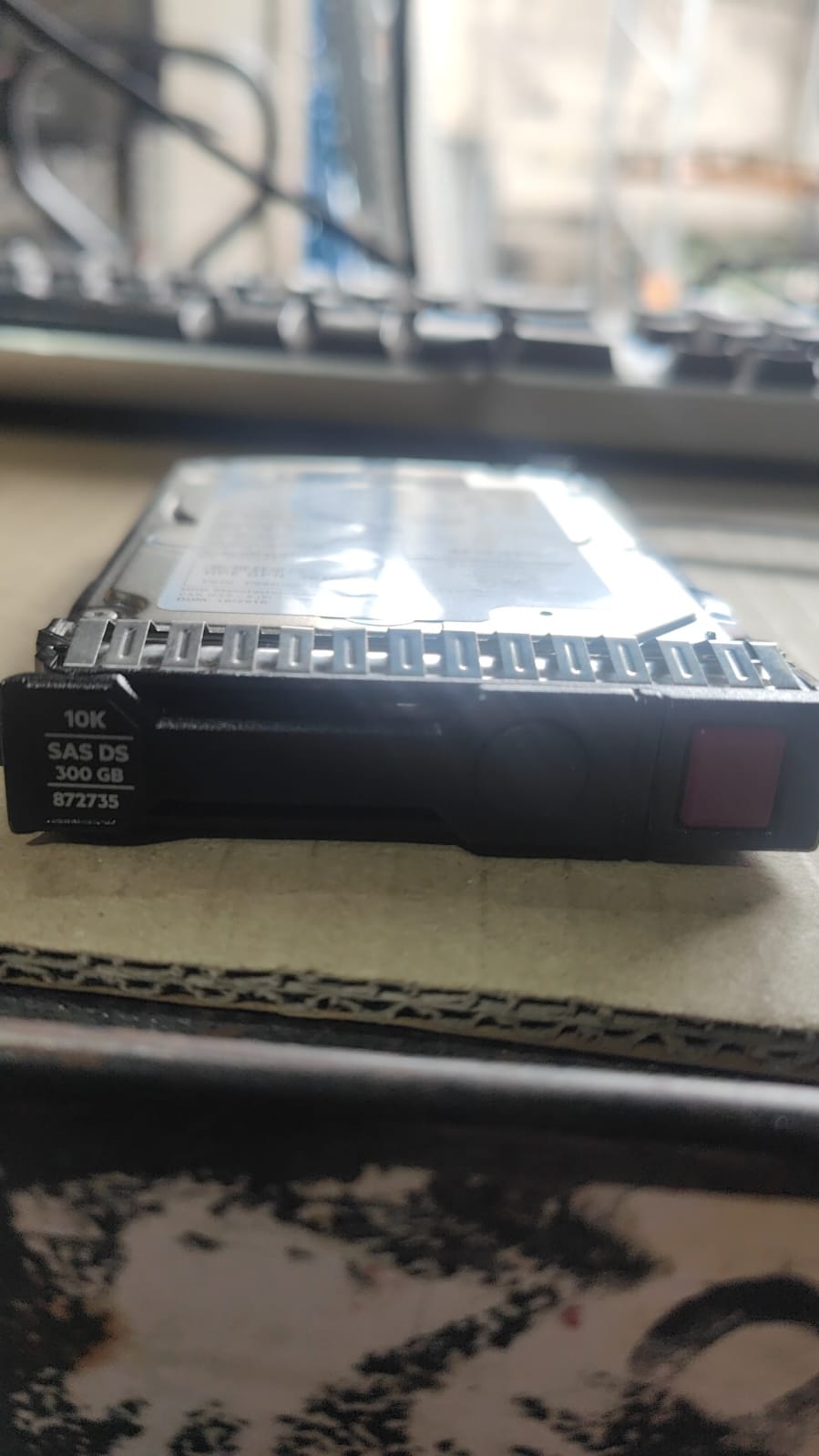 872735-001 HPE 300GB SAS 10K SFF SC DS Hard Disk Drive 2nd :: Alt () Other //