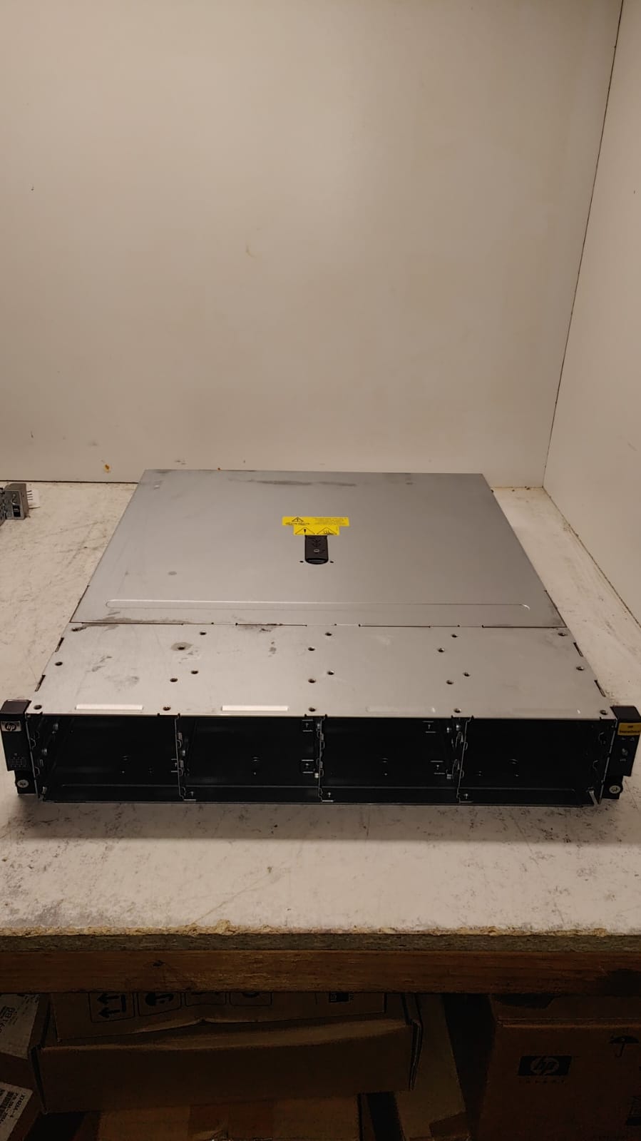 HP StorageWorks D2600 Disk Enclosure 2nd :: Alt () Other //
