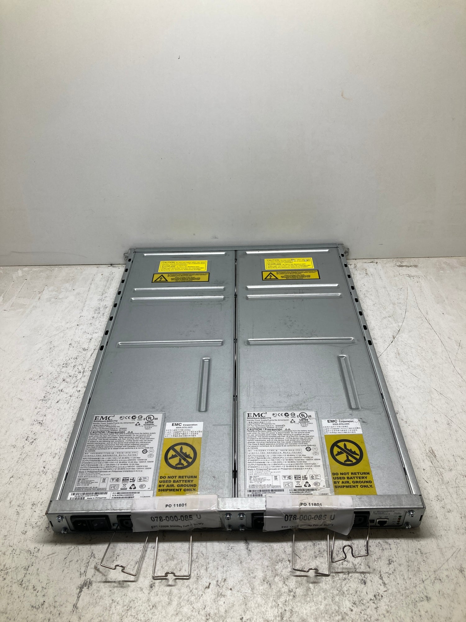 078-000-085	EMC 1200W Standby Power Supply 2nd :: Alt (078-000-063 078-000-064 078-000-085) Other /5x batteries. Replacement Battery UP-VW0645-P1. Comment when shipping "Not restricted as per provision A67"/