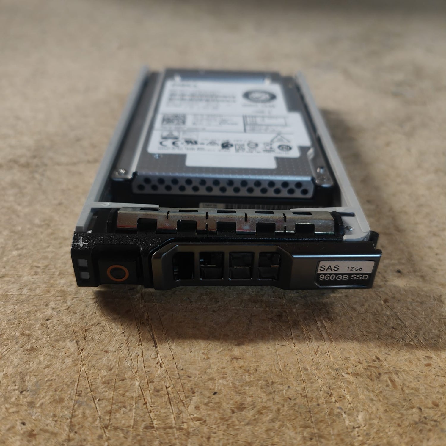 H8X3X Dell EMC 960GB SSD SAS (12Gbps) 2nd :: Alt () Other //