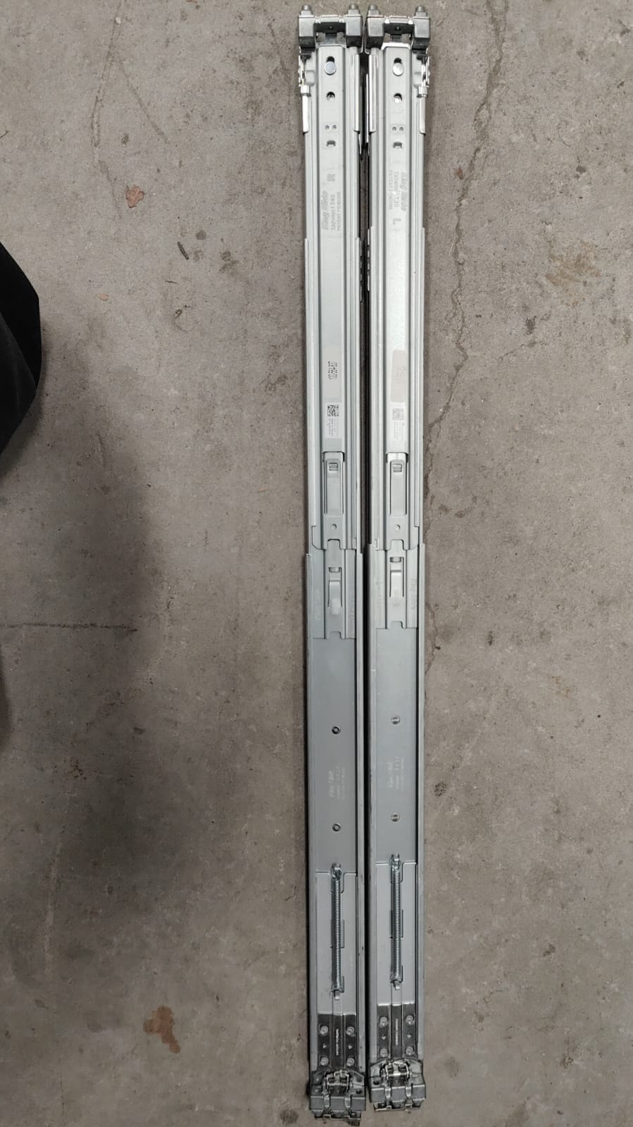 100-564-837 Dell EMC 1U Server Rail Kit 2nd :: Alt () Other //