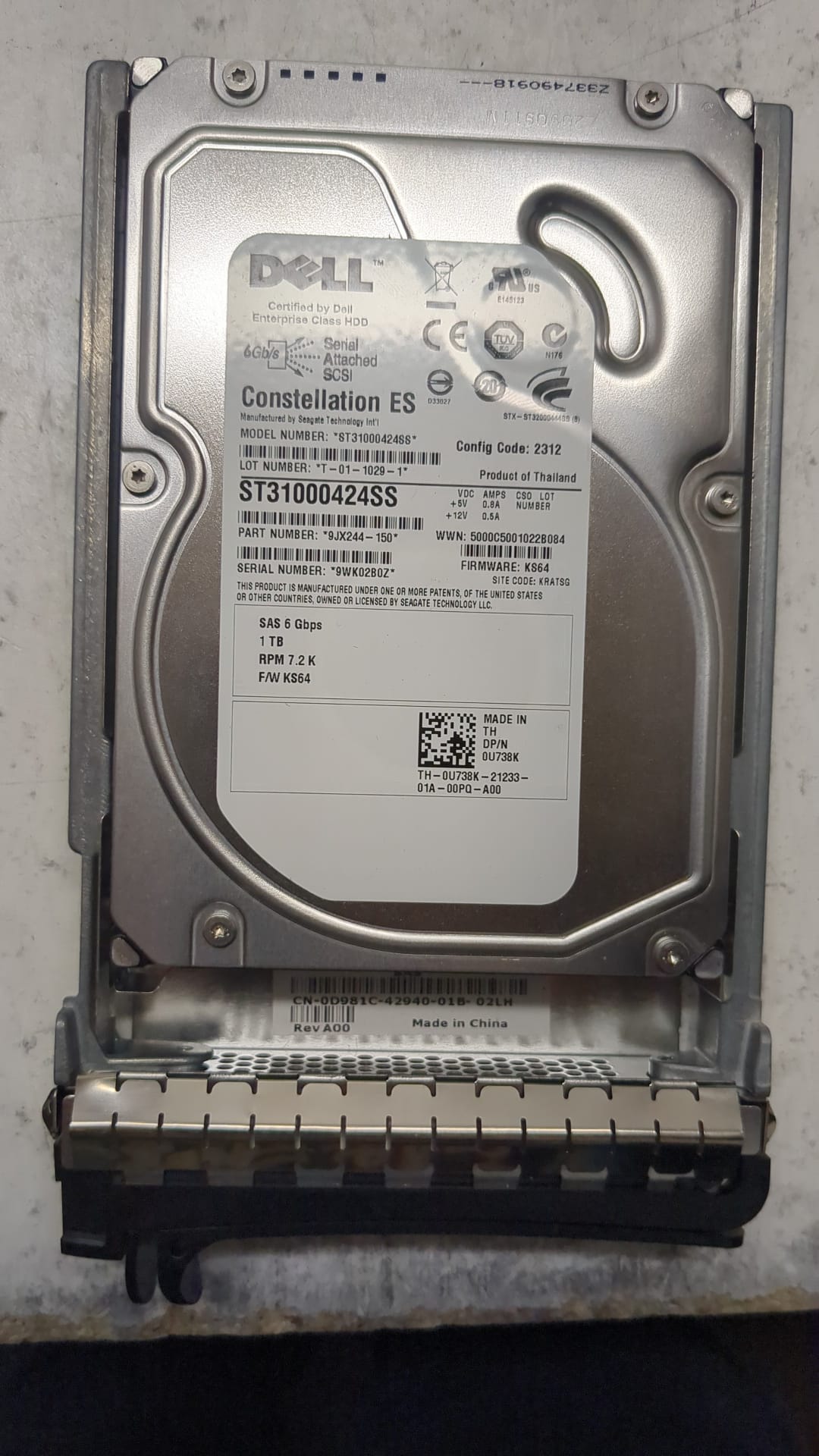 Dell 1TB 7.2k  6Gbps SAS hard drive in tray PN:U738K 2nd :U738K: Alt (740XY FNW88 5WFJ7 G3Y84 87K82 YGG39 DWTY6) Other //