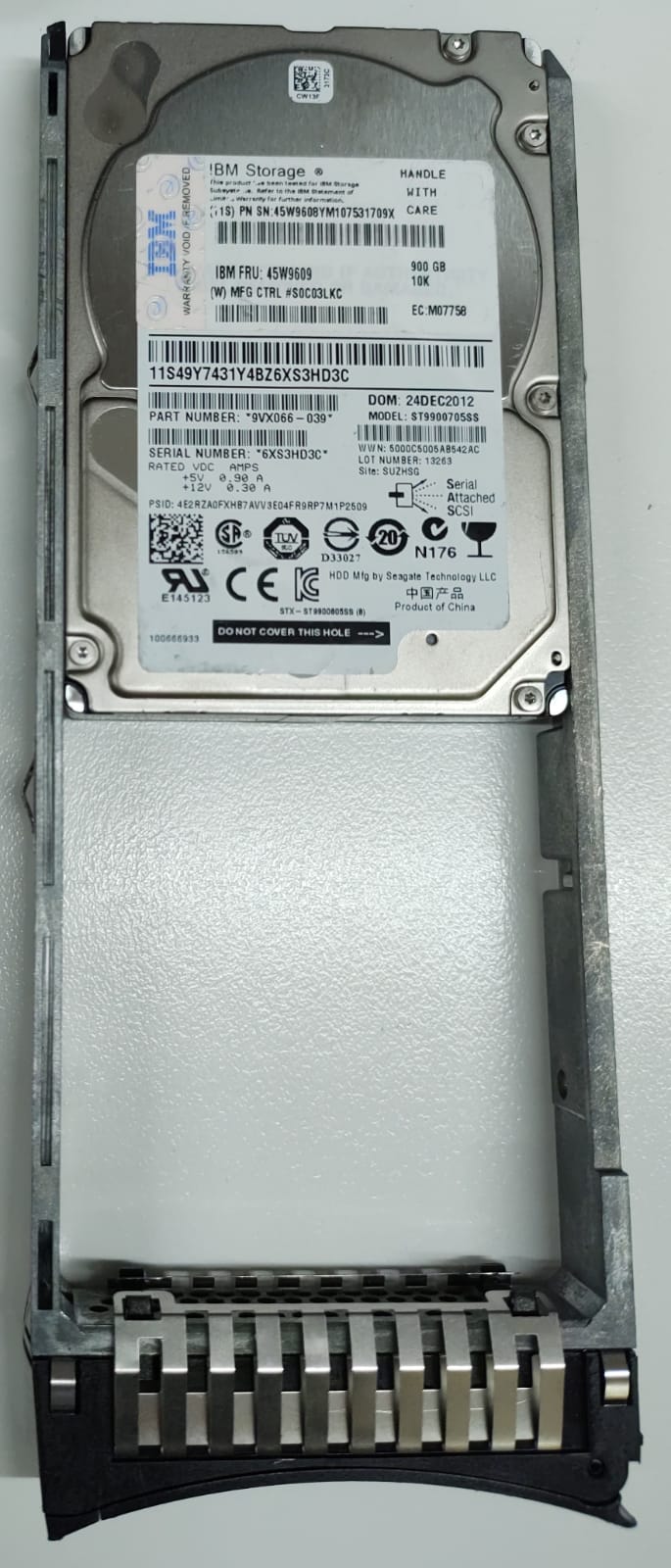 45W9609 IBM 900GB 10K SAS SED 2.5"  2nd :ST9900705SS, 9VX066-039: Alt () Other //