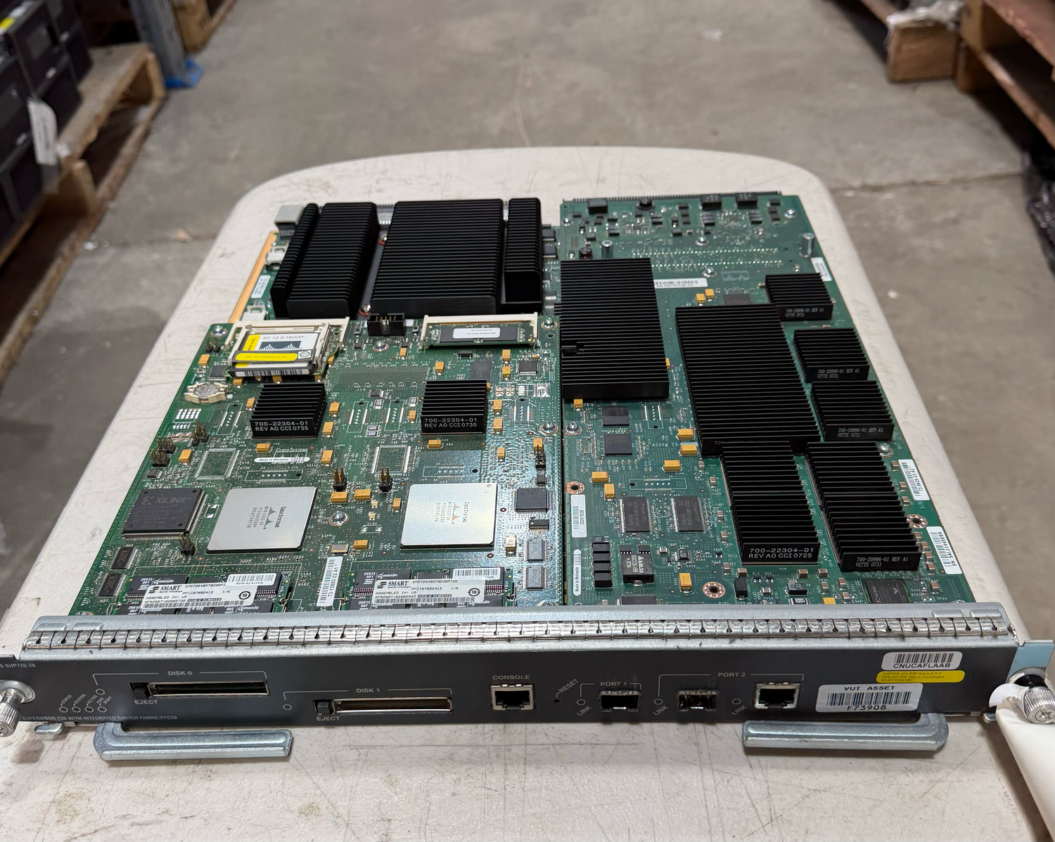 Cisco Catalyst 6500/Cisco 7600 Supervisor 720 Fabric MSFC3 PFC3B PN:WS-SUP720-3B 2nd :WS-SUP720-3B: Alt () Other //