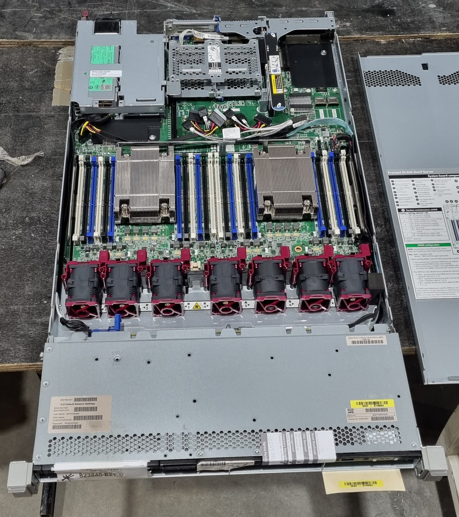 HP ProLiant DL360 Gen9 4x LFF + 4 x SFF CTO 1U Rackmount Server PN: 823840-B21 2nd :123456-001: Alt (111222333-001) Other /789775333-001/