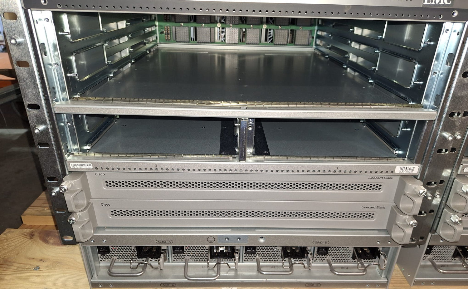 DS-C9706  Cisco MDS 9706 modular�switch�chassis 2nd :: Alt () Other //