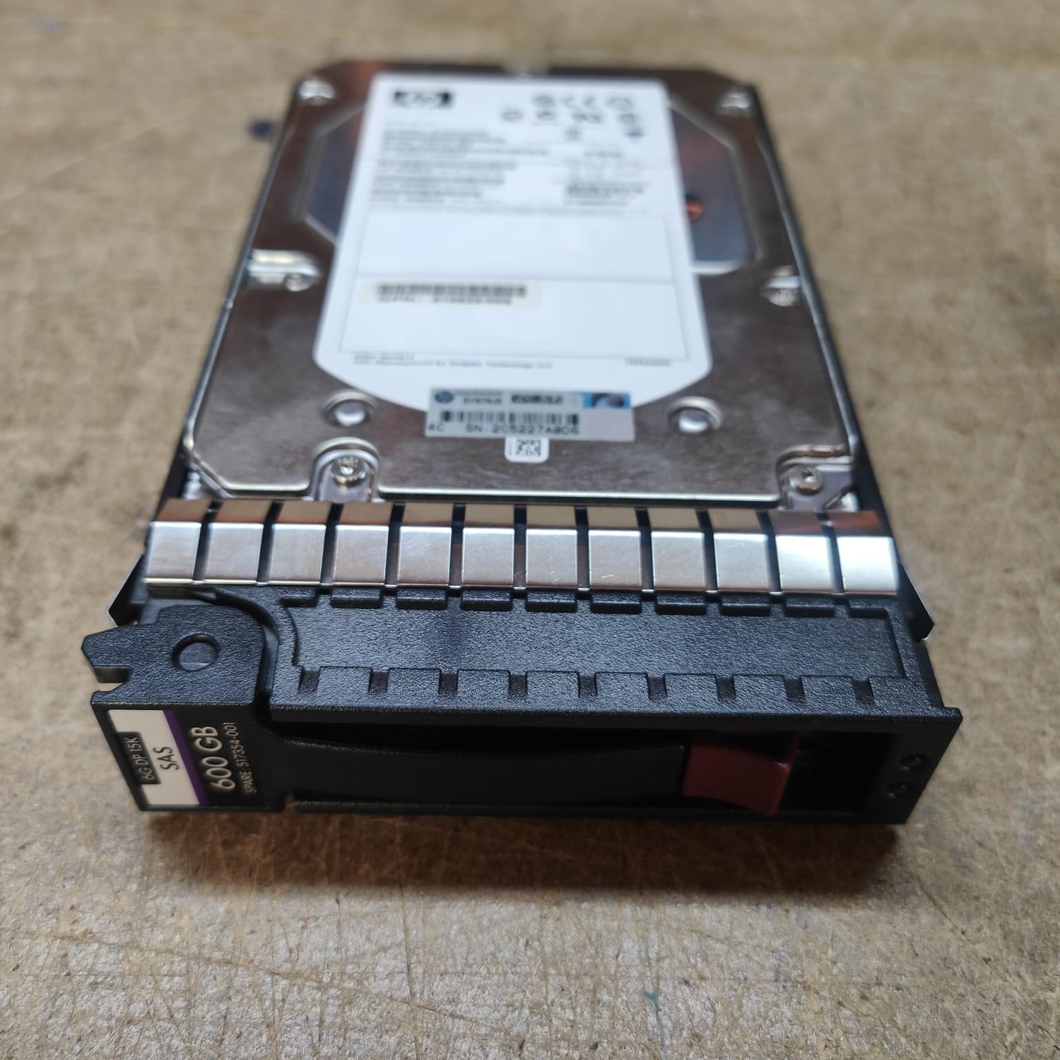 HP 600GB 6G 15K rpm 3.5inch 3.5inch Dual-Port SAS hard disk drive  517354-001  533871-003  516810-003 PN:516828-B21 2nd :516828-B21: Alt () Other //