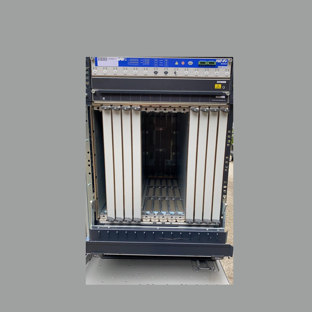 Juniper Networks MX960 Internet Router Chassis CHAS-BP-MX960-S-A 2nd :CHAS-BP-MX960-S-A: Alt () Other // () Other //