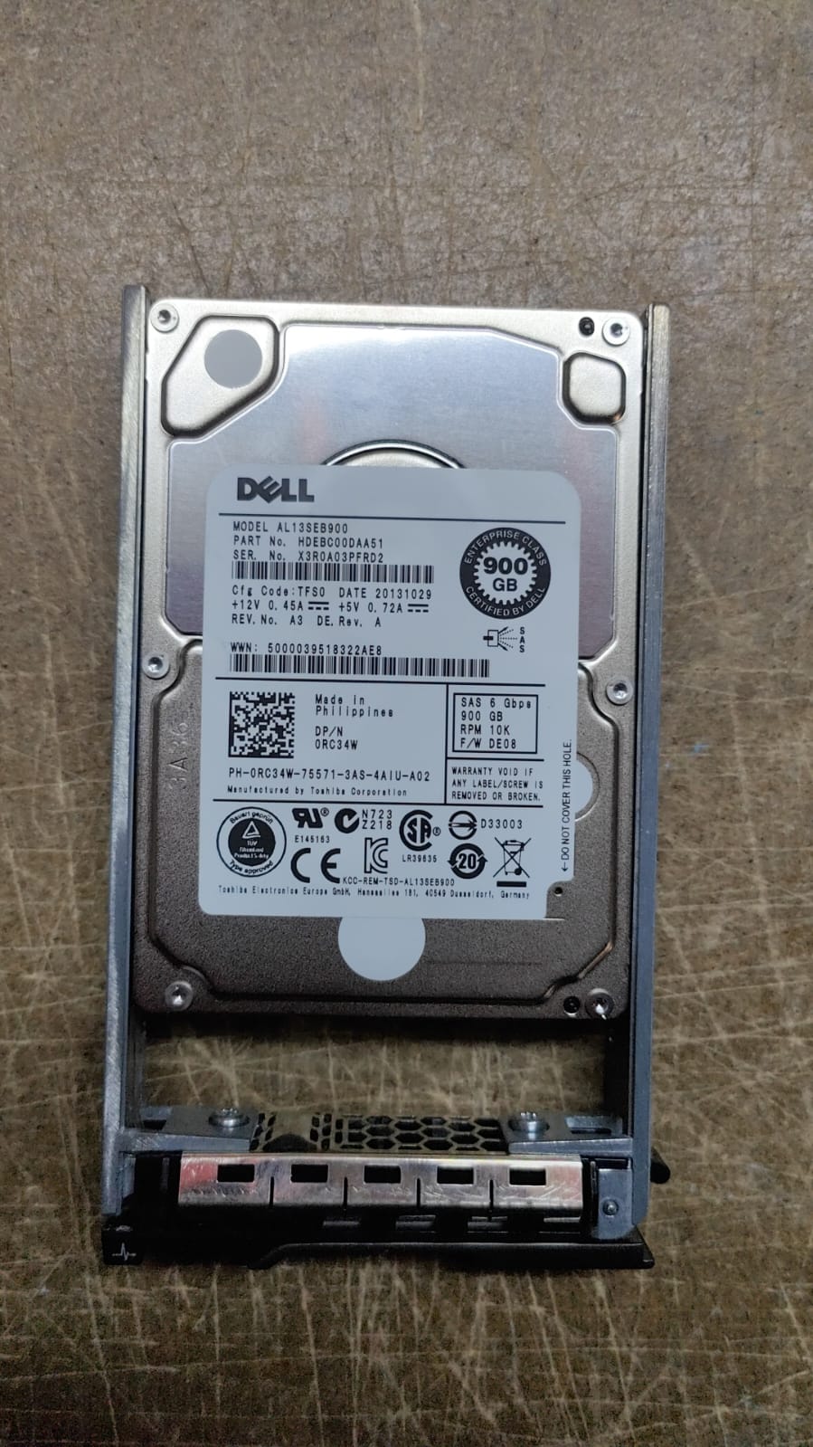 Dell PowerEdge 900Gb 10K SAS 2.5inch Hard Drive PN:RC34W 2nd :RC34W: Alt () Other /Toshiba AL13SEB900 8JRN4 2RR9T 4X1DR 99NCV H5WGN 2RR9T/