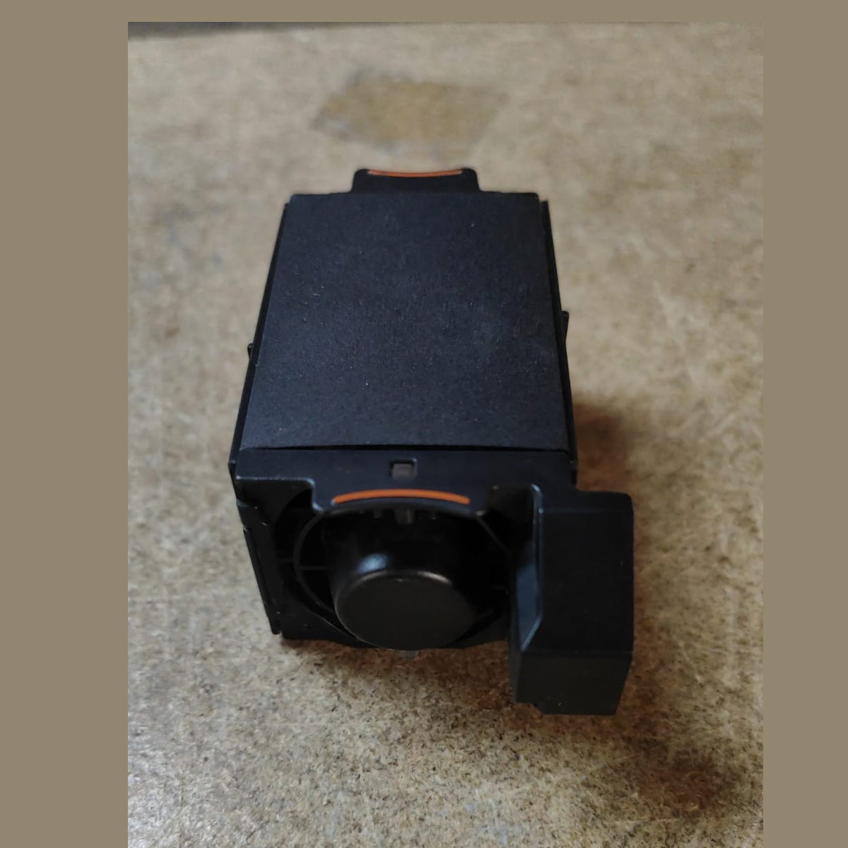 IBM 00KC907 Fan for System X3550 M5 2nd :: Alt () Other //