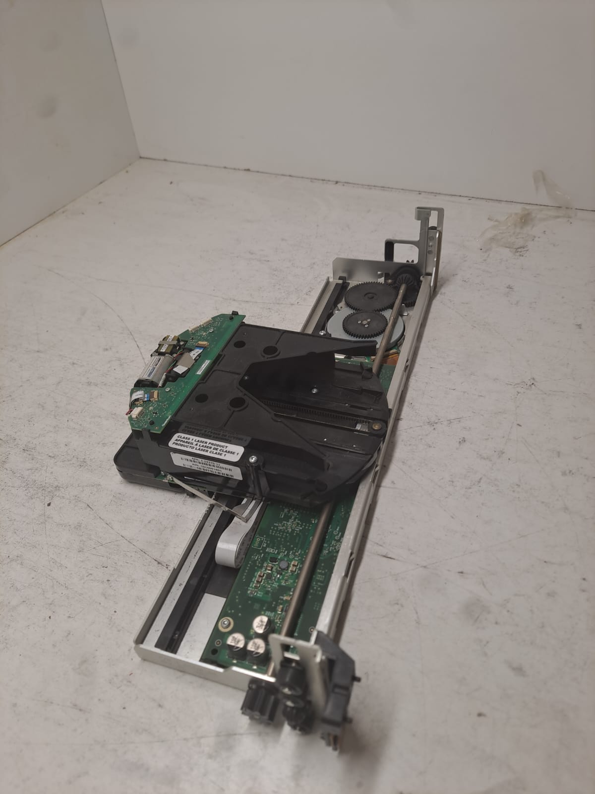 Quantum i500, Dell PowerVault ML6000 W461K, IBM TS3310 45E6348 45E6351, M2 Picker Assembly 8-00534-xx 3-04300-11 3-04300-10 PN 3-04300-10 2nd :3-04300-11: Alt (3-04300-11 3-04300-12 ) Other //